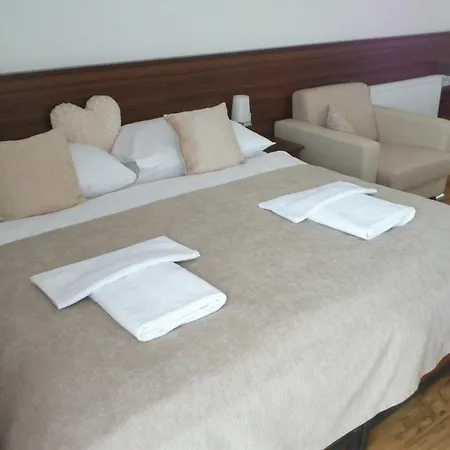 Gasthof Dvur Pod Staryma Horama 3*
