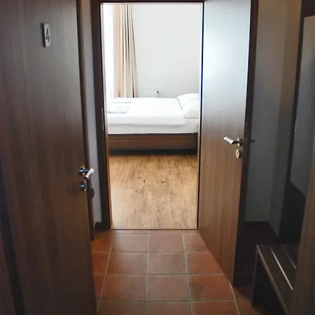 Dvur Pod Staryma Horama Gasthof 3*